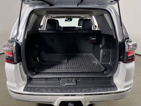 Certified 2024 Toyota 4Runner Limited AWD/4WD image 10