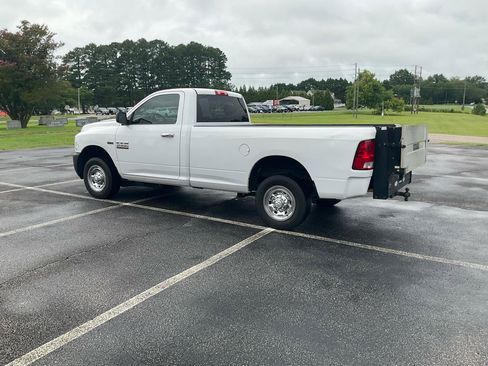 Used 2017 RAM 2500 Tradesman w/ Power & Remote Entry Group RWD image 11