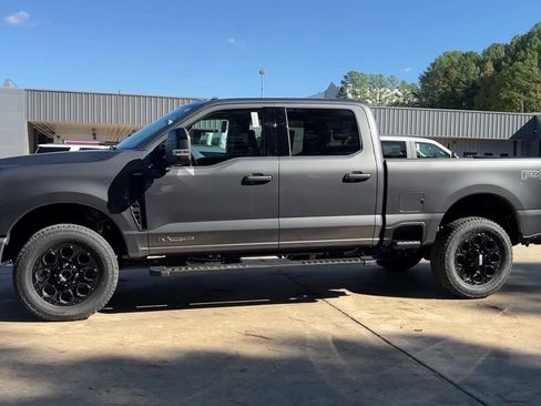 New 2026 Ford F250 Lariat w/ Black Appearance Package image 3