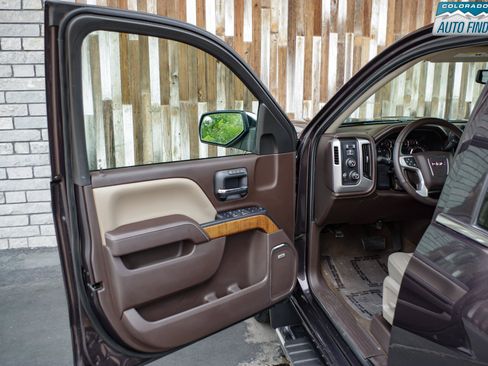 Used 2015 GMC Sierra 1500 SLT w/ SLT Crew Cab Value Package AWD/4WD image 10