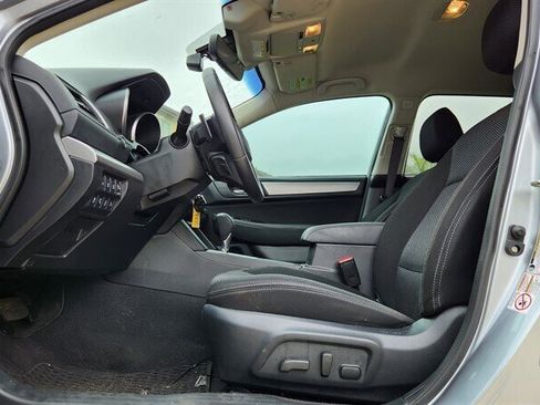 Used 2017 Subaru Outback 2.5i Premium image 15