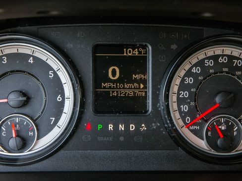 Used 2017 RAM 1500 Express AWD/4WD image 17