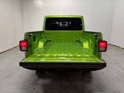 New 2026 Jeep Gladiator Sport image 8