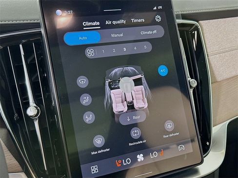 Used 2026 Volvo XC90 B6 Plus w/ Protection Package Premier image 14