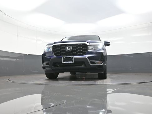 Used 2023 Honda Passport EX-L image 10