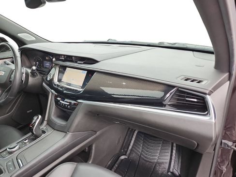 Used 2020 Cadillac XT6 Sport image 27