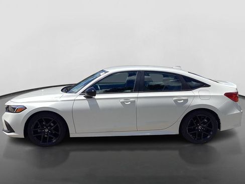 Used 2023 Honda Civic Sport image 8