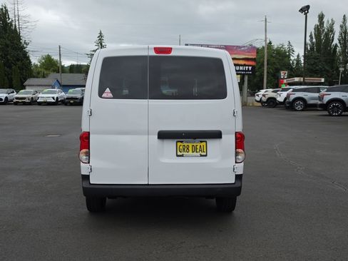 Used 2021 Nissan NV200 S w/ Back Door Glass Package FWD image 10
