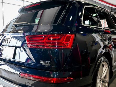 Used 2017 Audi Q7 3.0T Prestige image 11