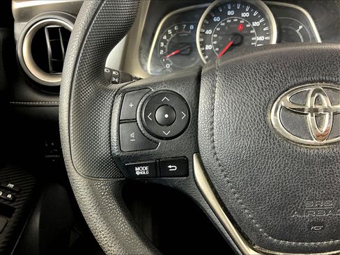 Used 2015 Toyota RAV4 XLE FWD image 10