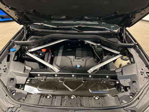 Used 2018 BMW X5 xDrive50i image 50