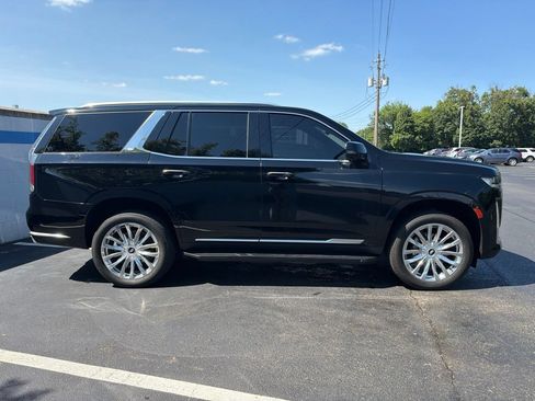 Used 2024 Cadillac Escalade Premium Luxury w/ LPO, Floor Liner Package AWD/4WD image 6
