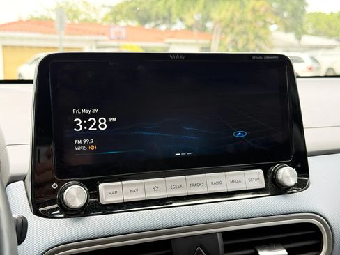 Used 2021 Hyundai Kona Ultimate w/ Cargo Package FWD image 53