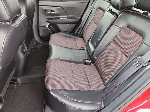 Used 2025 Nissan Kicks SR image 14