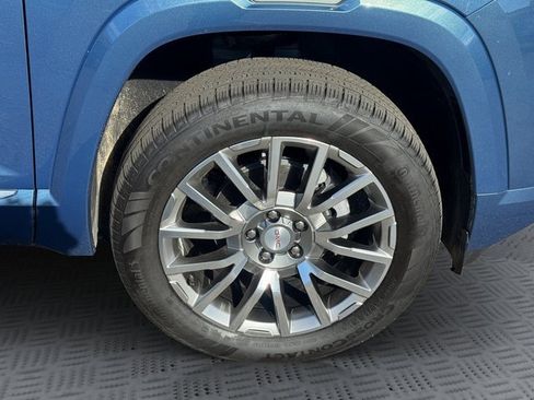 New 2026 GMC Terrain Denali w/ LPO, Floor Liner Package image 28