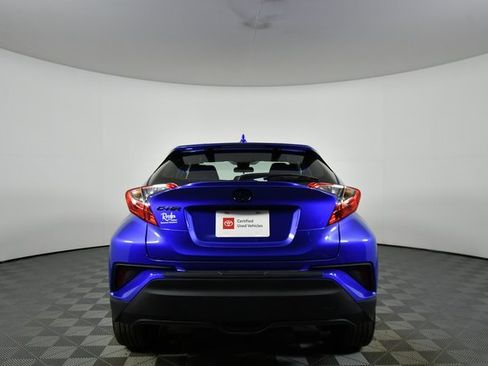Used 2022 Toyota C-HR image 12