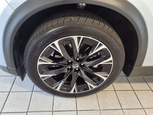 Used 2024 MAZDA CX-90 Plug-In Hybrid w/ Premium Plus AWD/4WD image 5