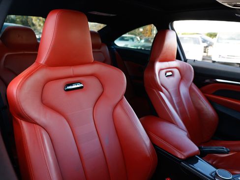 Used 2020 BMW M4 Coupe image 19