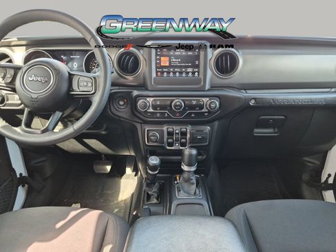 Used 2023 Jeep Wrangler Unlimited Sport AWD/4WD image 10