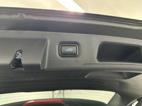 Used 2020 Hyundai Santa Fe Limited w/ Cargo Package FWD image 21