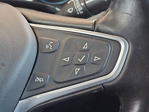 Used 2022 Chevrolet Equinox LT AWD/4WD image 23
