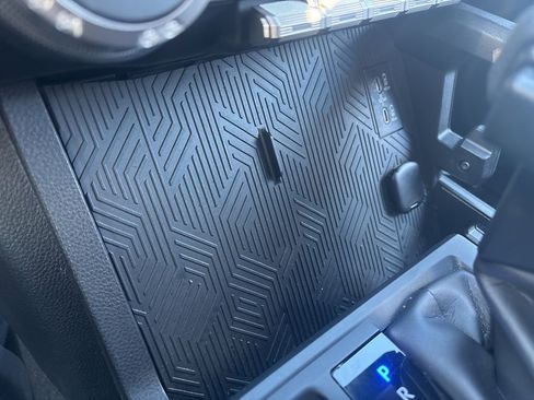 Used 2024 Toyota Tacoma SR5 image 27