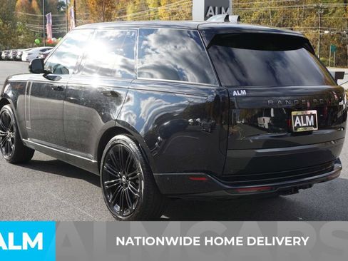 Used 2024 Land Rover Range Rover SE image 5