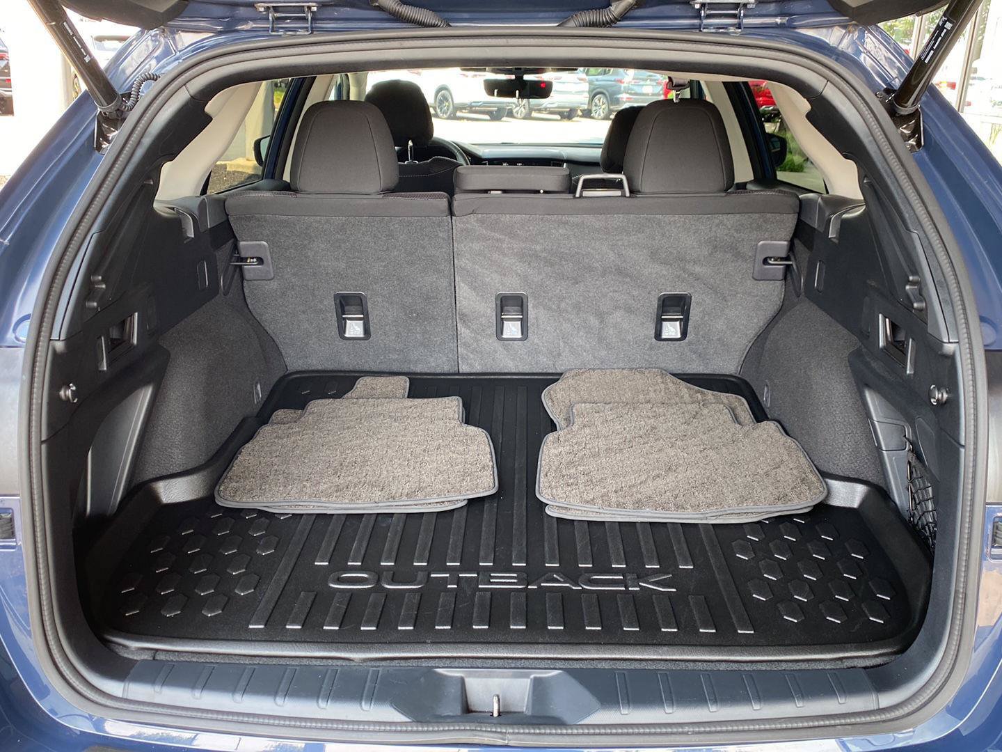 Used 2024 Subaru Outback Premium AWD/4WD image 11