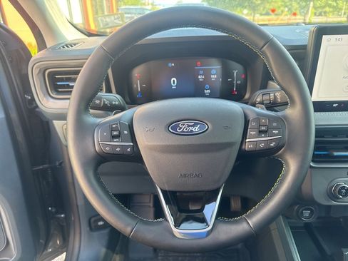 New 2025 Ford Maverick Lobo image 25