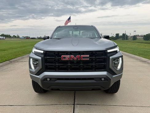Used 2026 GMC Canyon Elevation w/ Convenience Package RWD image 9