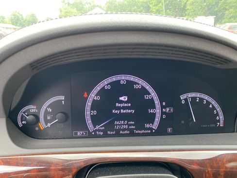 Used 2013 Mercedes-Benz S 550 image 17