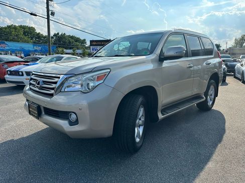 Used 2011 Lexus GX 460 image 7