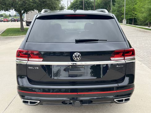 Used 2023 Volkswagen Atlas SEL Premium image 9