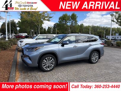Used 2023 Toyota Highlander Platinum
