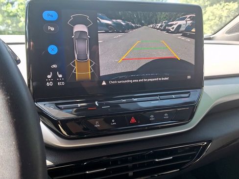 Certified 2023 Volkswagen ID.4 Pro RWD image 18
