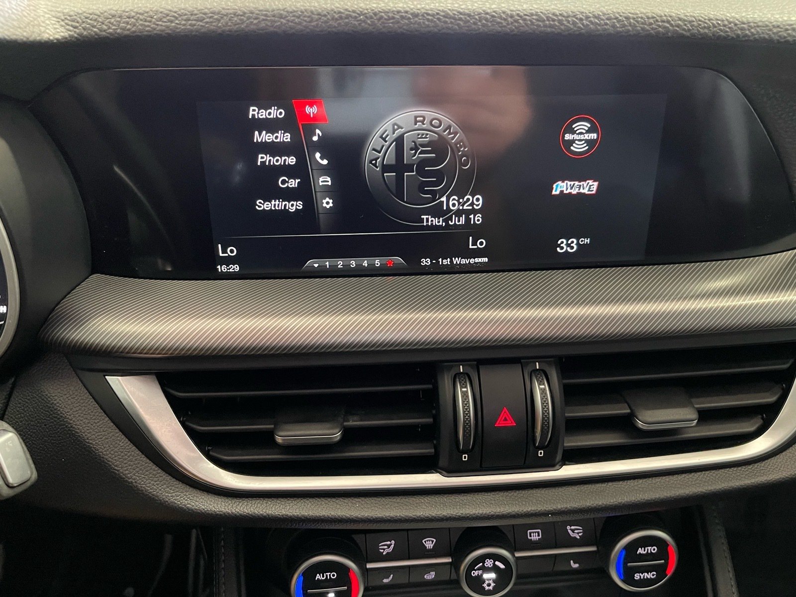 Used 2018 Alfa Romeo Stelvio Sport w/ Quick Order Package 22J Sport AWD/4WD image 49