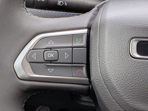 New 2026 Jeep Compass Latitude image 21