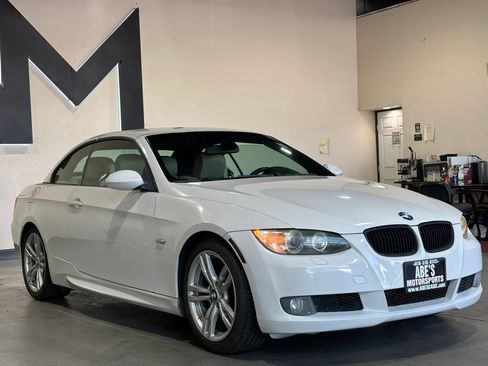 Used 2008 BMW 328i Convertible RWD image 2