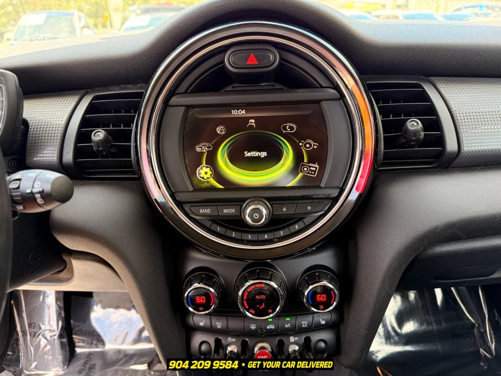 Used 2018 MINI Cooper 2-Door Hardtop FWD image 20