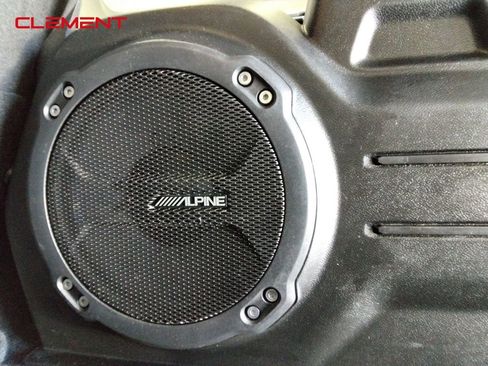 Used 2022 Jeep Wrangler Unlimited Sahara image 10