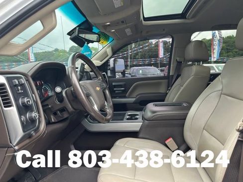 Used 2019 Chevrolet Silverado 2500 LTZ w/ Duramax Plus Package AWD/4WD image 7