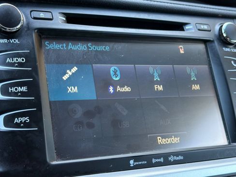 Used 2019 Toyota Highlander Plus AWD/4WD image 20