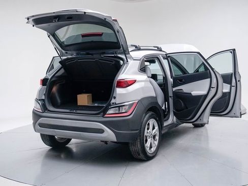 Used 2023 Hyundai Kona SEL image 21