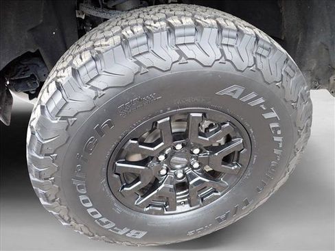 Used 2025 Ford Bronco Raptor w/ Interior Carbon Fiber Pack AWD/4WD image 6