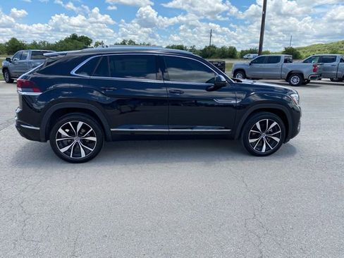 Used 2024 Volkswagen Atlas Cross Sport SEL Premium R-Line AWD/4WD image 7