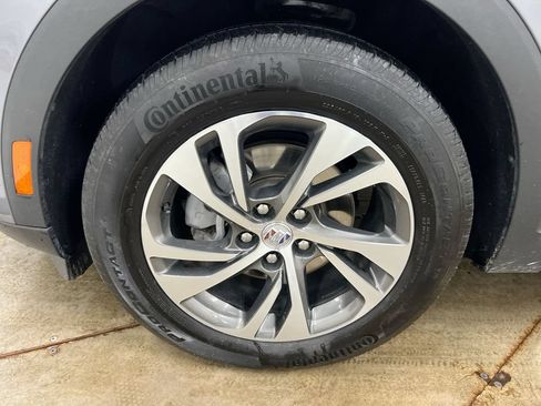Used 2022 Buick Envision Essence w/ Technology Package I FWD image 26