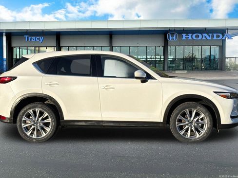 Used 2021 MAZDA CX-5 Grand Touring image 3