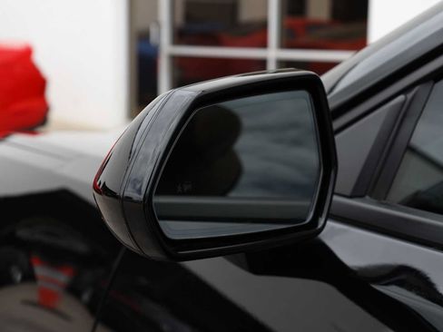 Used 2023 Chevrolet Camaro ZL1 RWD image 38