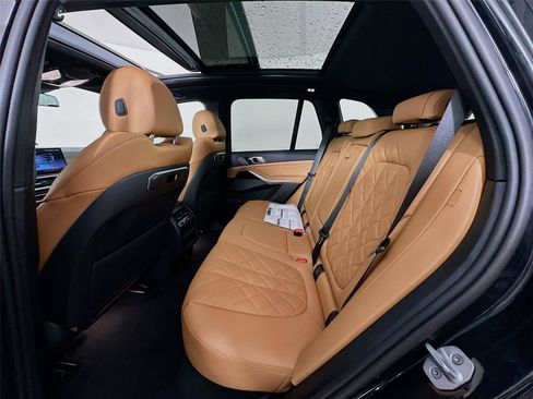 New 2026 BMW X5 xDrive40i w/ Premium Package image 26