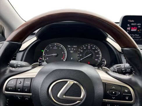 Used 2022 Lexus RX 350L Premium w/ Premium Package AWD/4WD image 14